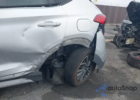 2019 Hyundai Tucson Sel z USA, uszkodzony, nr VIN KM8J33AL0KU867833